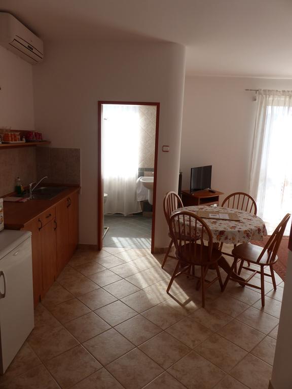 Toscana Lakeside Apartments I - II Family Friend Siófok Exterior foto